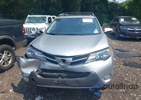 2013 Toyota Rav4 Xle z USA, uszkodzony, nr VIN JTMRFREV8D5005714